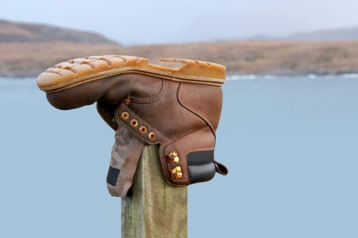 68827100 outdoor shoe on a stack