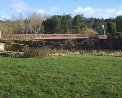 Featured visual for “Chain Bar Relic of Scotland’s Industrial Dawn Secures Lifeline for Restoration”